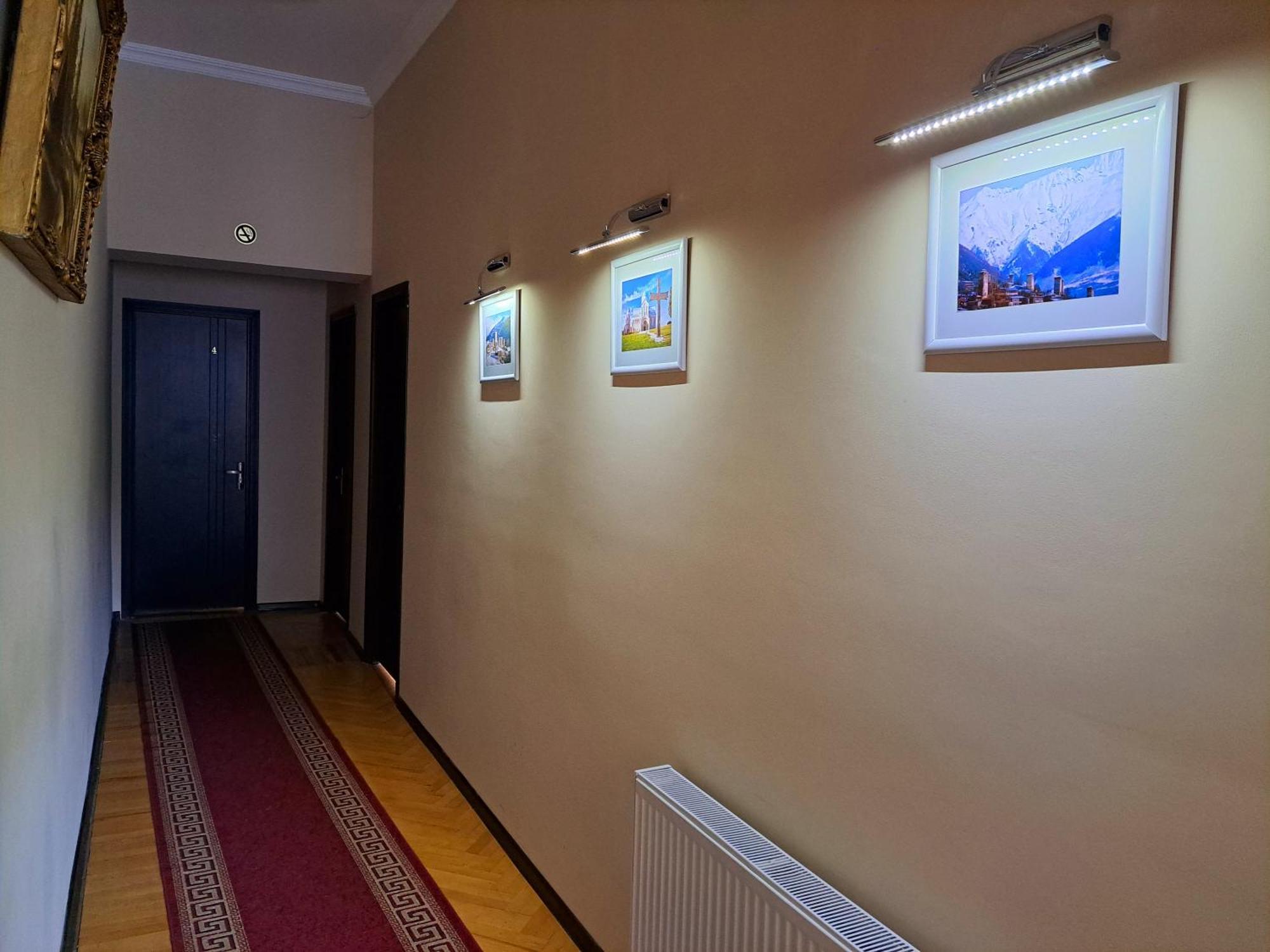 Liza'S Home Kutaisi Exterior photo