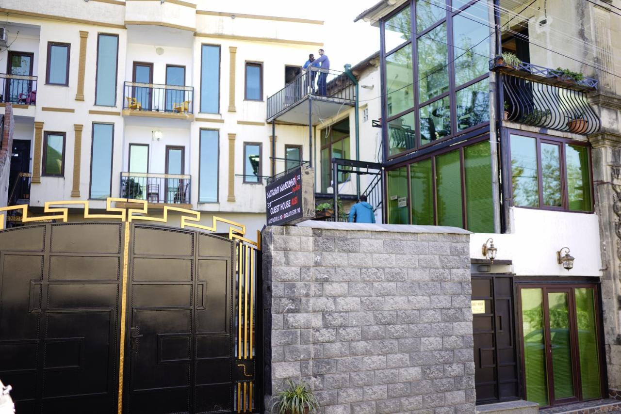 Liza'S Home Kutaisi Exterior photo